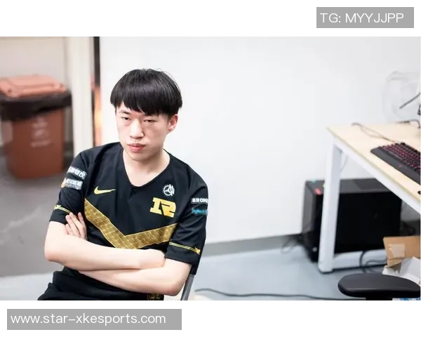 赛后复盘V5与FPX对决中的战术意识与团队配合分析